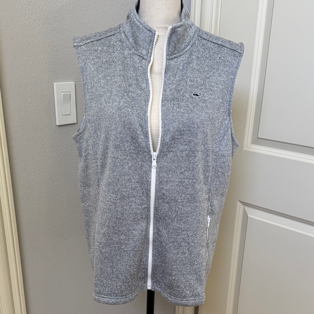NWT Vineyard Vines Gray Sleeveless Vest